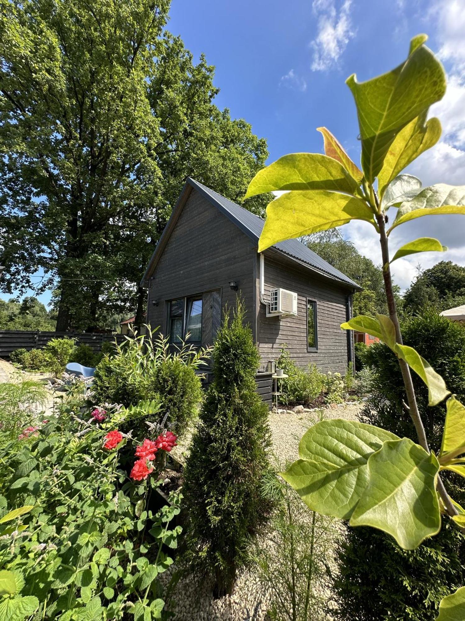 فيلا Amazing Little House On An Island With Garden ريغا المظهر الخارجي الصورة